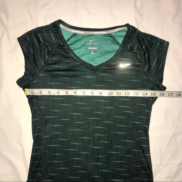 NIKE Dry Fit Atheltic Sport top Women X-small - Picture 2 of 8